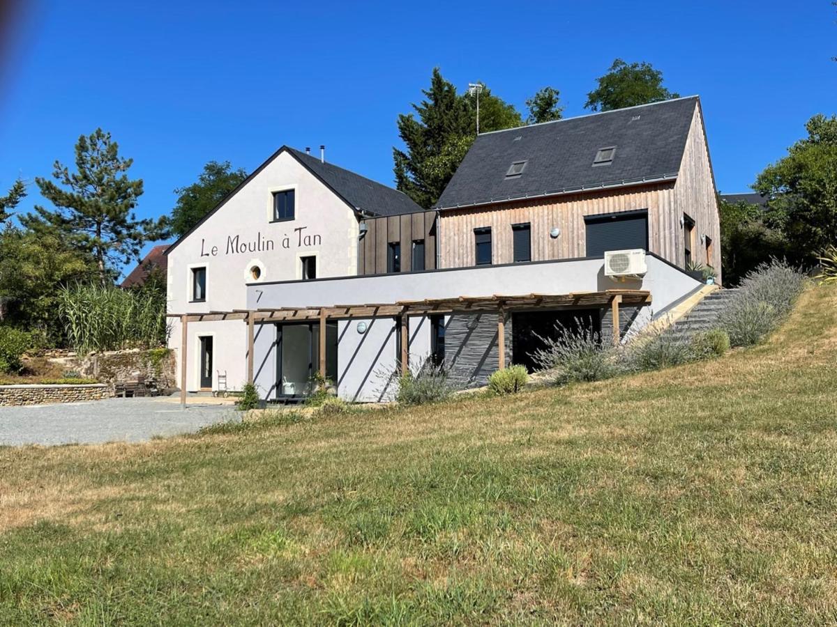 Gites Du Moulin A Tan A Sache 37 Eksteriør bilde